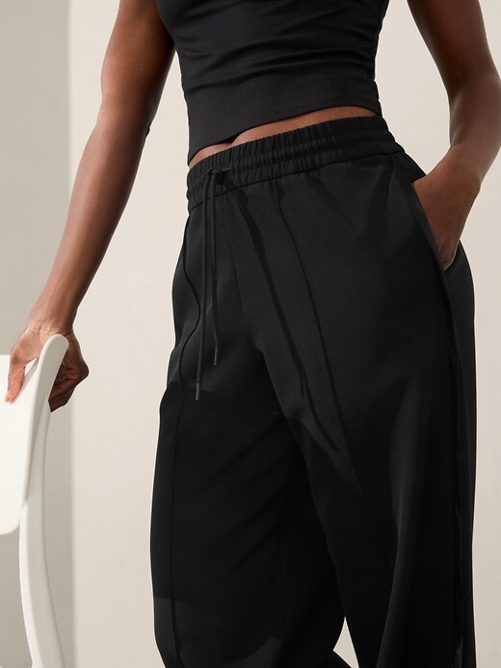 Athleta Endeavor Jogger Black Tie Waist Size 2